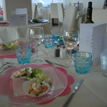 Turquoise Hotell