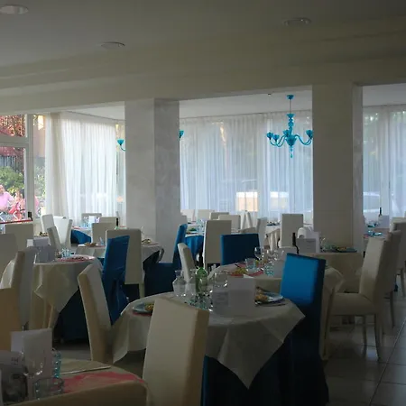 Hotell Turquoise 3*