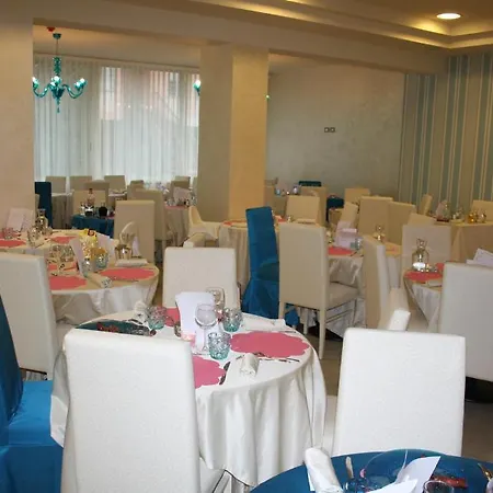 Turquoise Hotell 3*